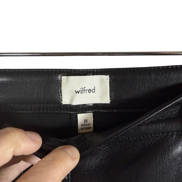 NWT Wilfred by Aritzia The Melina Leather Pants in Black Size 10 - Picture 4 of 9